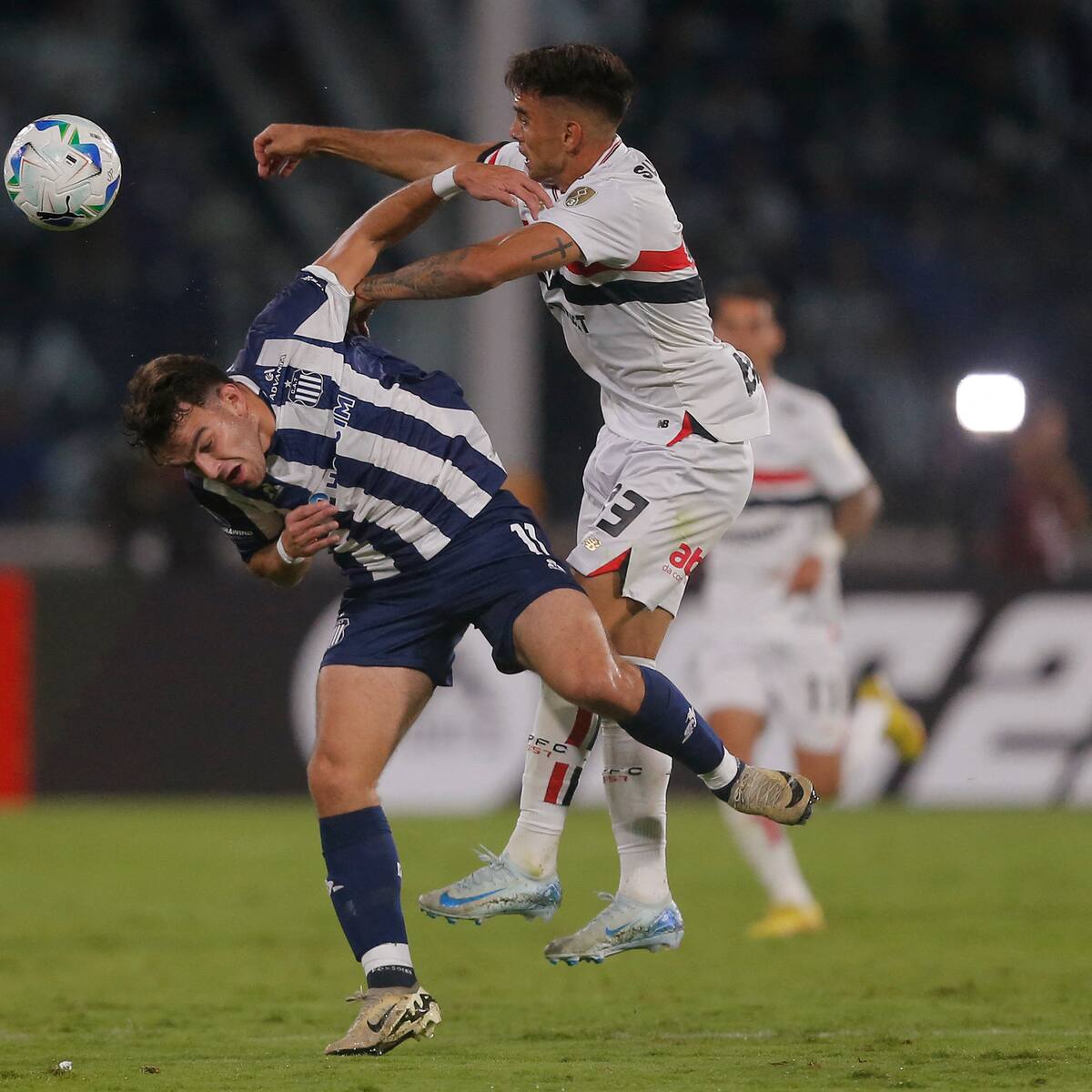 Insólito: DT renuncia a menos de dos meses de su presentación y sin siquiera debutar en el club