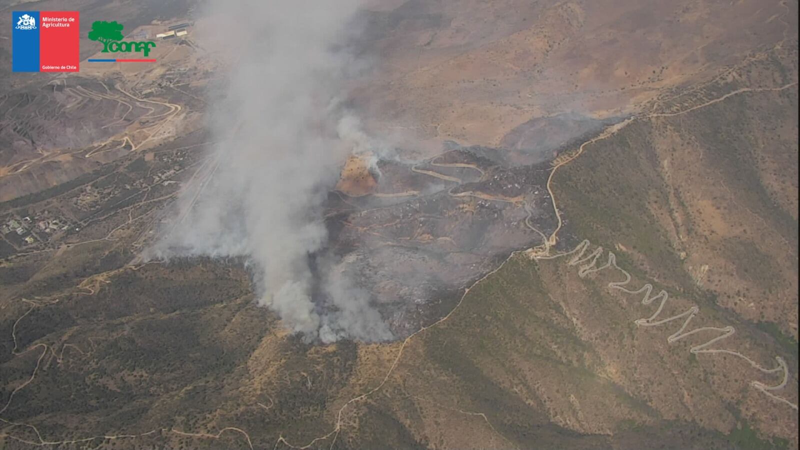 Incendio en Pudahuel. Foto: Conaf