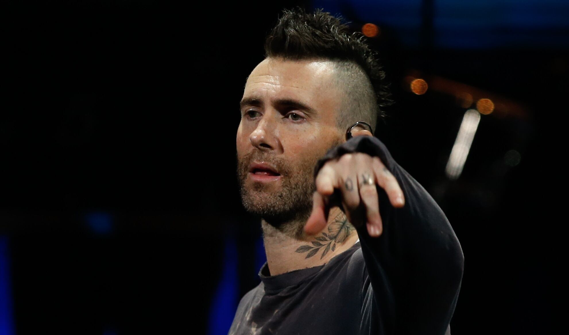 ¿Cuándo parará? Adam Levine aún es trolleado por chilenos a casi dos años de Viña | Agencia Uno