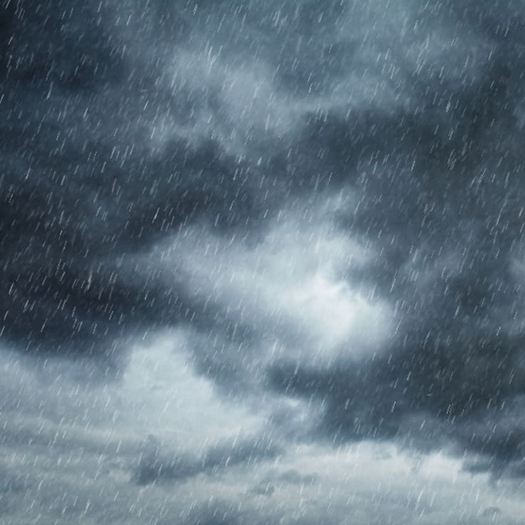 Sistema frontal en Antofagasta y Atacama: se registran lluvias, tormentas eléctricas y fuertes vientos