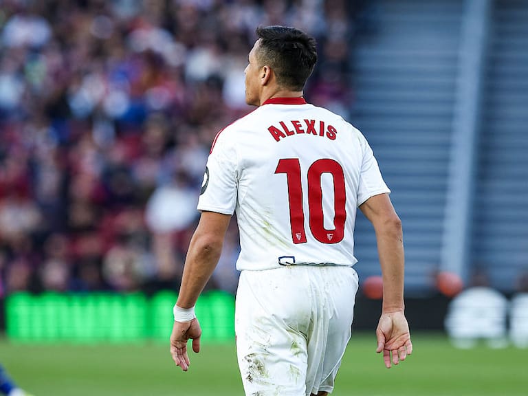 Alexis Sánchez no lo pasa nada bien en España