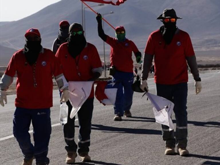 Minera Escondida: Trabajadores no lograron acercamiento y alistan huelga