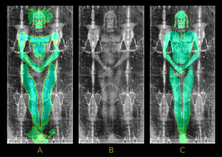 (A) El modelo 3D sobre la imagen del Santo Sudario de Turín, que muestra una desalineación anatómica. (B) Imagen negativa original del Santo Sudario. (C) El modelo en bajorrelieve, que demuestra una mayor compatibilidad. (Moraes, Arqueometría , 2025)