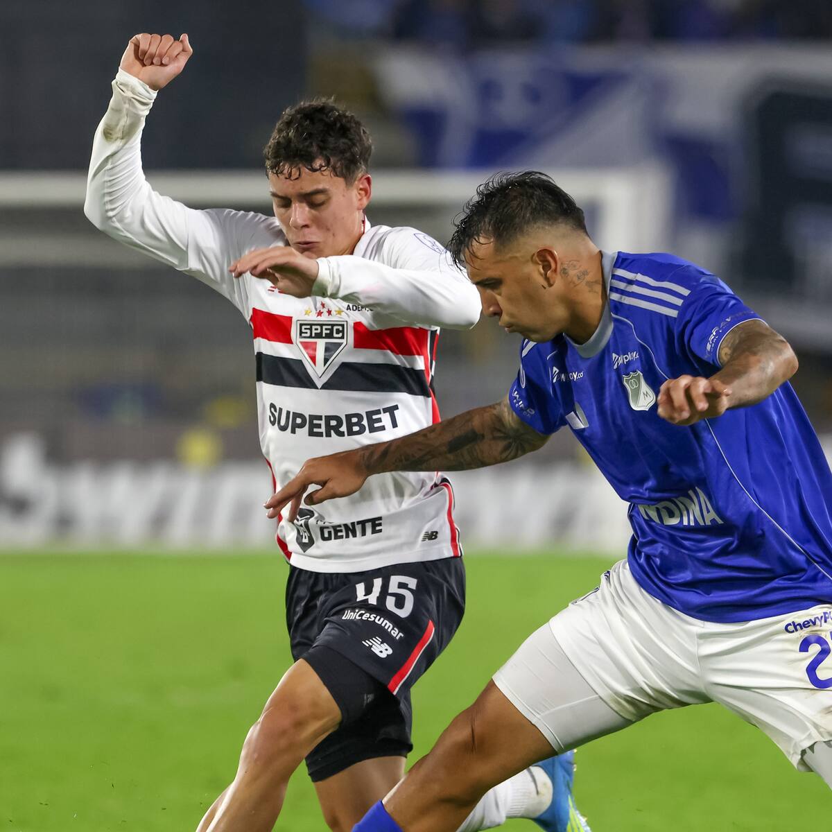 El drama de un ex U de Chile: “Tuve convulsiones, perdí el conocimiento; acá estoy solo, lejos de mi familia”