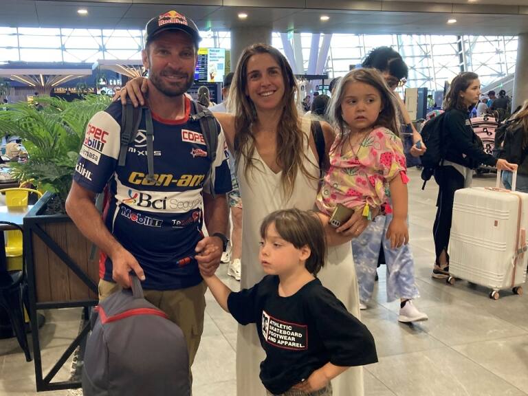 Chaleco López viajó a su duodécimo Rally Dakar: "Acá hay varios favoritos, pero ninguno seguro de ganar"