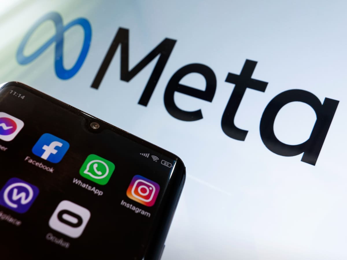 Francia aprueba histórica prohibición: menores de 15 años no podrán abrir cuentas en redes sociales