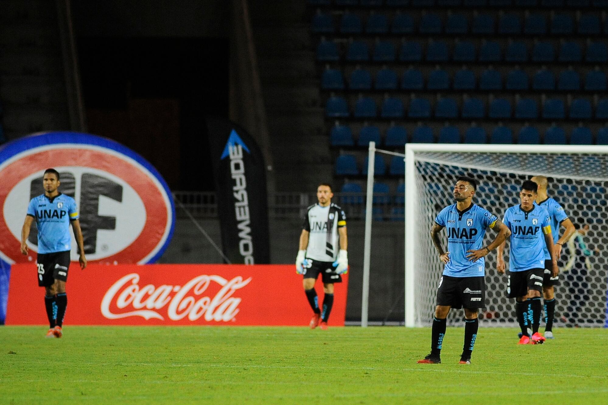 15 de Febrero de 2020/IQUIQUEdurante el partido valido por la cuarta fecha del Campeonato Nacional AFP PlanVital 2020, entre Deportes Iquique y Antofagasta, disputado en el Estadio Tierra de Campeones de Iquique.
FOTO: CRISTIAN VIVERO BOORNES/AGENCIAUNO