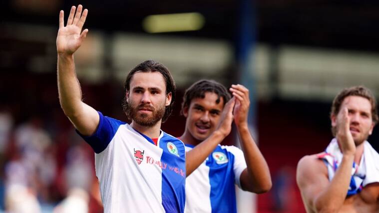 Blackburn Rovers de Ben Brereton sigue de cerca a una figura de Unión Española