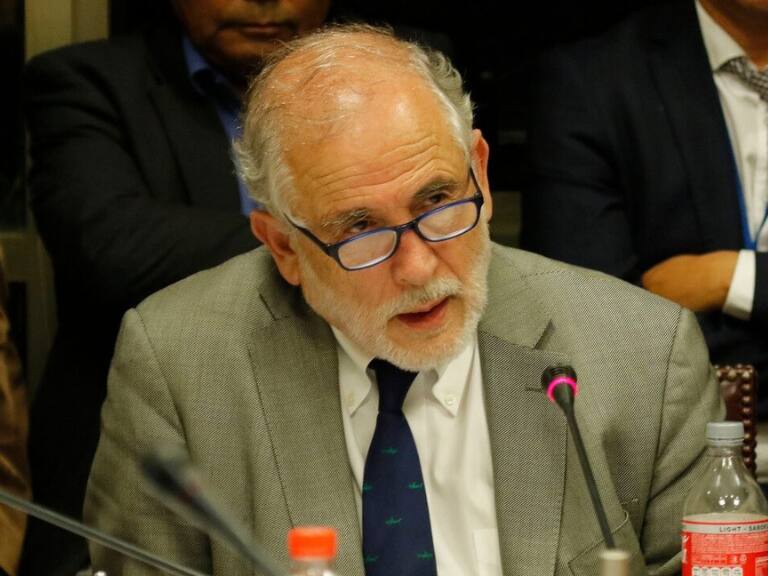 Ministro de vivienda Carlos Montes sobre Ley de Copropiedad Inmobiliaria