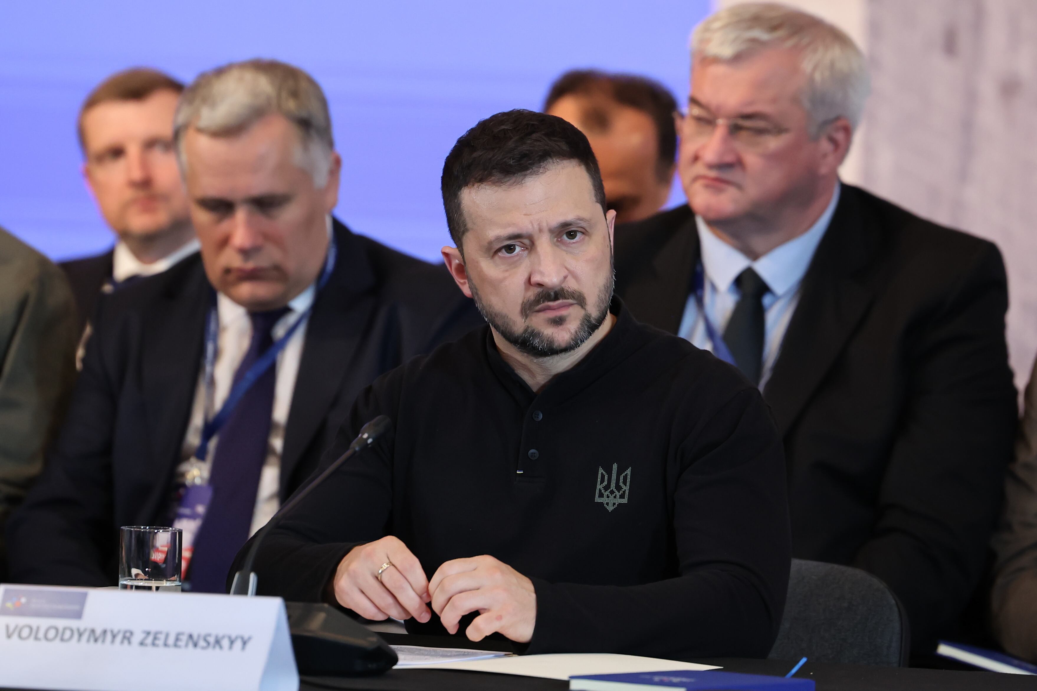 El presidente de Ucrania, Volodimir Zelenski, asiste a una cita sobre seguridad en la ciudad de Dubrovnik en Croacia
