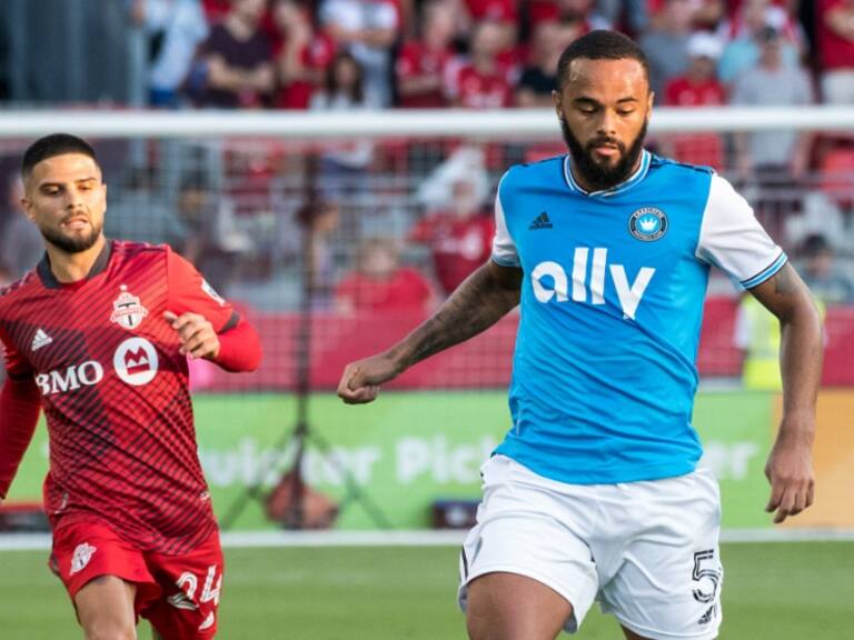 Anton Walkes muere a su 25 años tras sufrir un trágico accidente marítimo