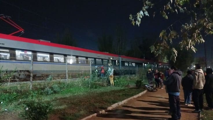 Tragedia en Talca: ciclista muere tras ser impactado por un tren de pasajeros