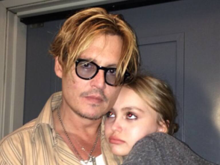 Johnny Depp reveló que le dio marihuana a su hija cuando ella tenía 13 años