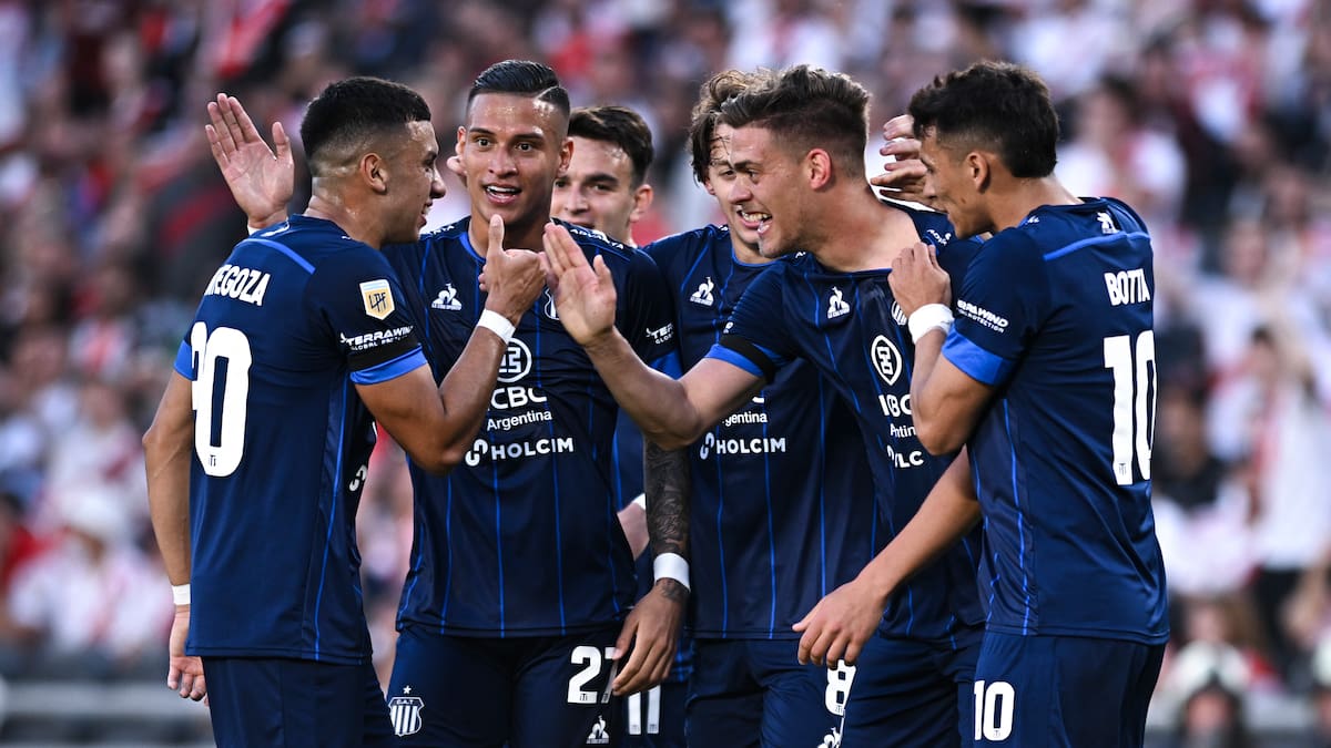 ¿Volverá a La Roja? Gareca lo hizo jugar un solo partido y hoy volvió a anotar luego de siete meses