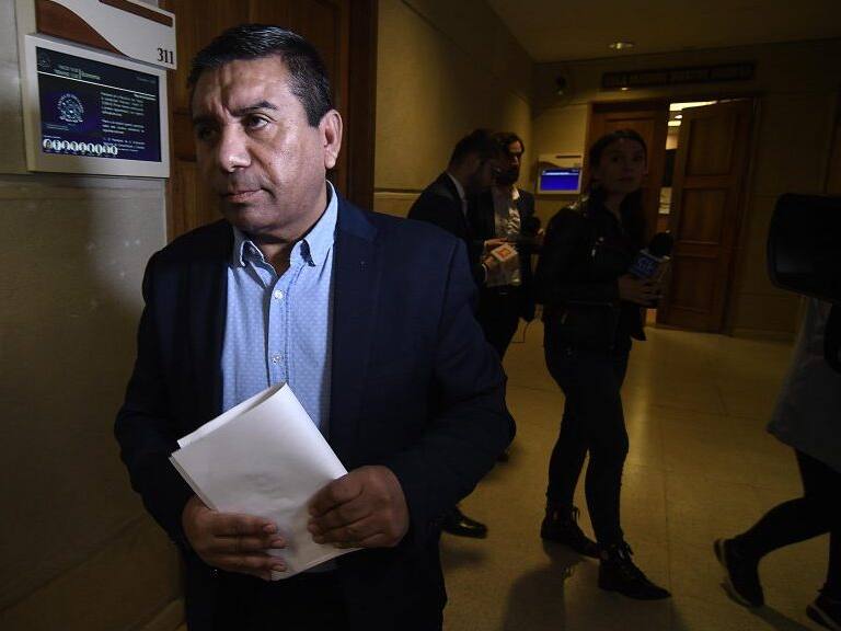 02 DE OCTUBRE DE 2019/ VALPARAISODiputado Pedro Velásquez en los pasillos de la acabara de diputados después que suma nueva denuncia por acoso sexual
FOTO : PABLO OVALLE ISASMENDI/AGENCIAUNO