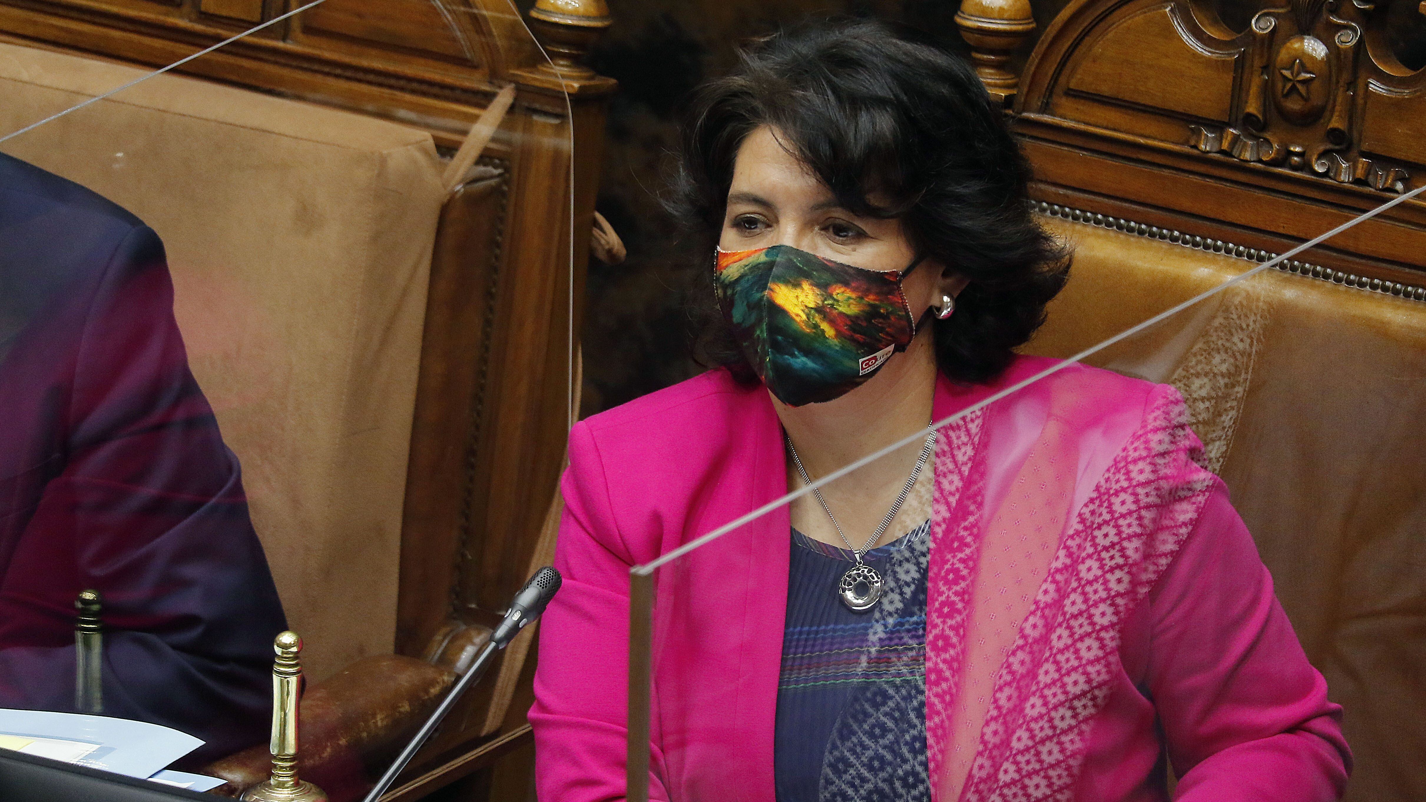 02 DE JUNIO DE 2021/VALPARAISOLa senadora Yasna Provoste, durante la sesion del Senado, que revisa el proyecto que extiende el postnatal de emergencia, en medio de la pandemia por el Coronavirus.
FOTO: LEONARDO RUBILAR CHANDIA/AGENCIAUNO