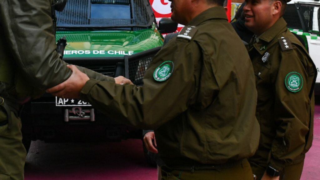 Carabinero, carabineros, 1024x576 jpg ok