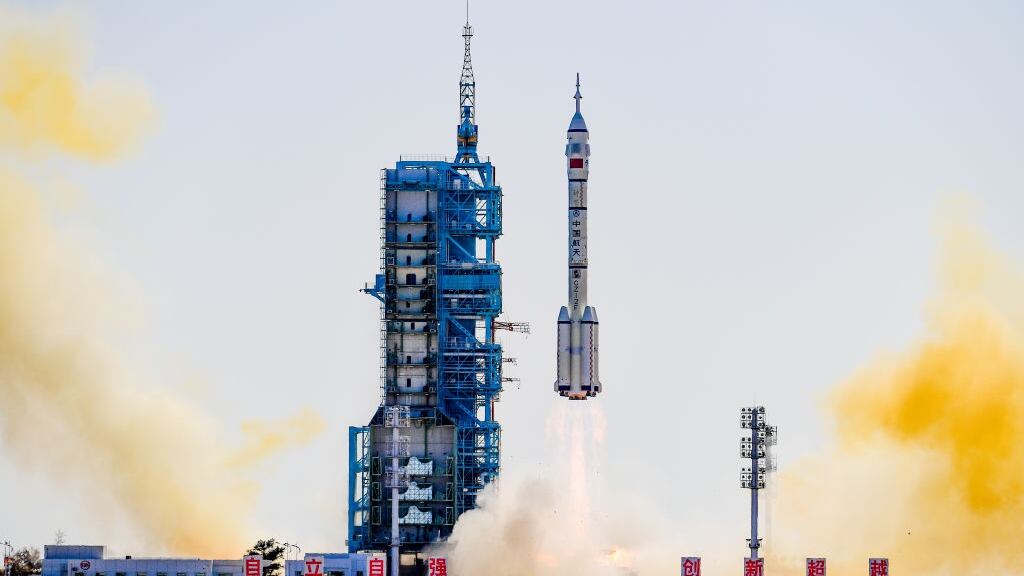 misión china Shenzhou-17