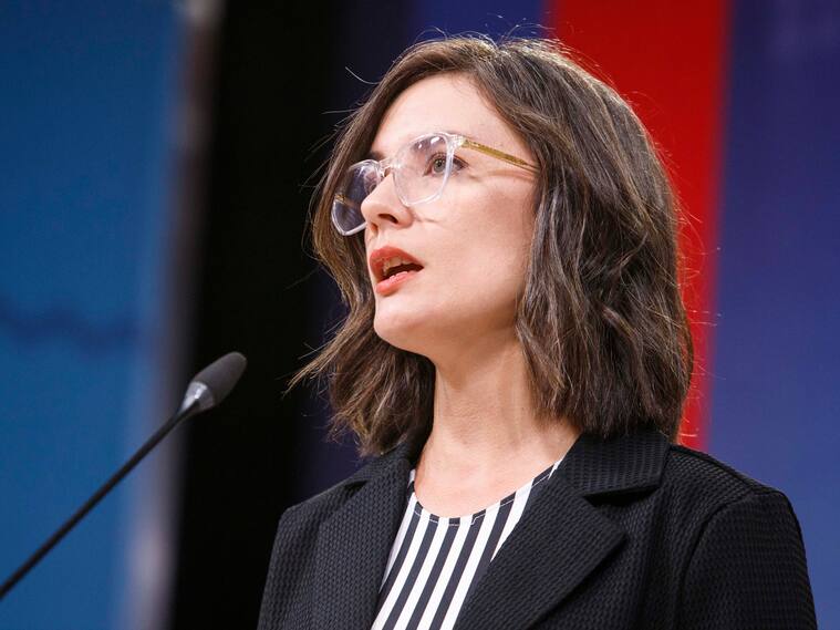 Agencia Uno | La Ministra Segegob, Camila Vallejo