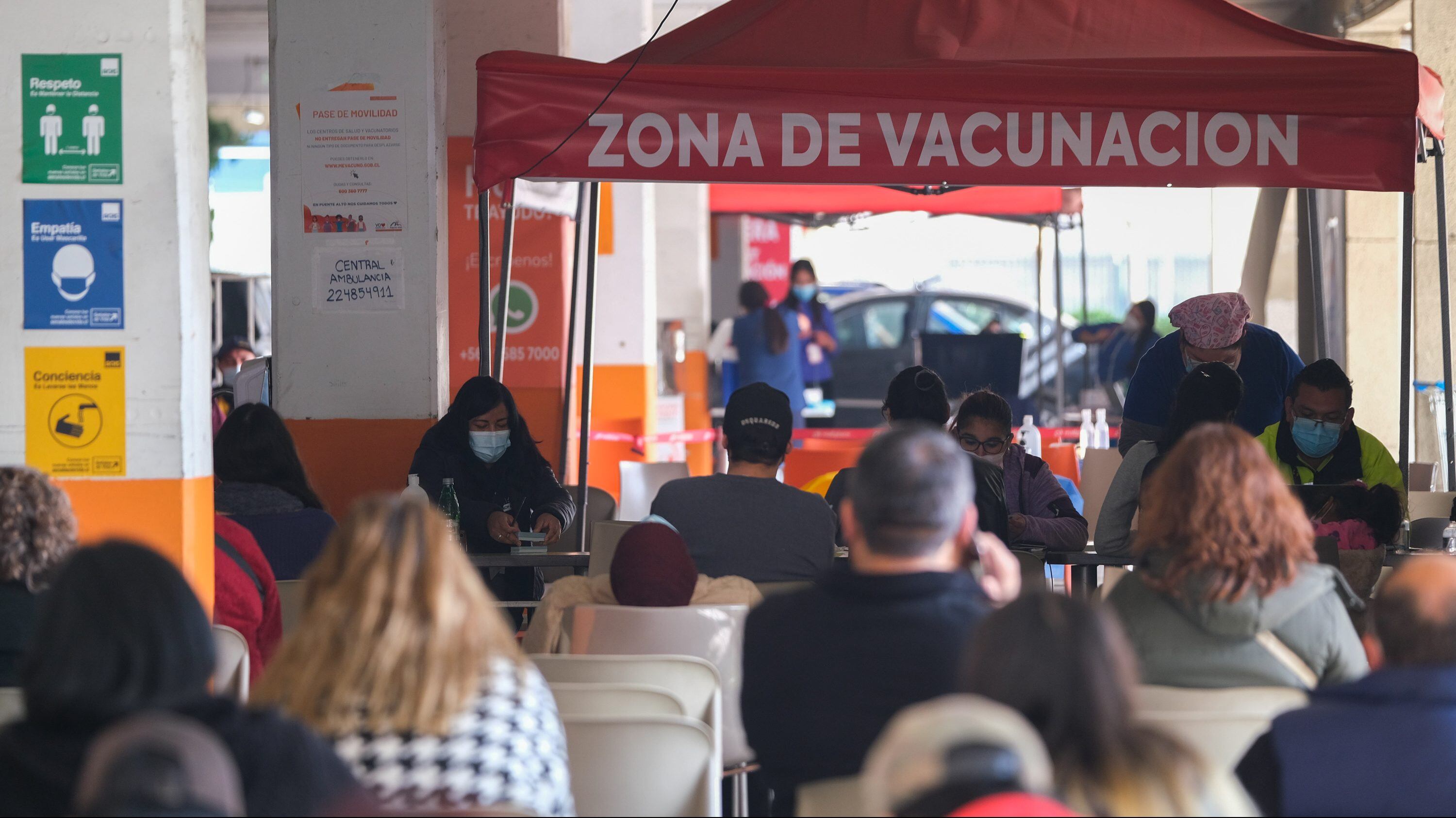Asociación Chilena de municipalidades y falta de stock de vacunas pfizer