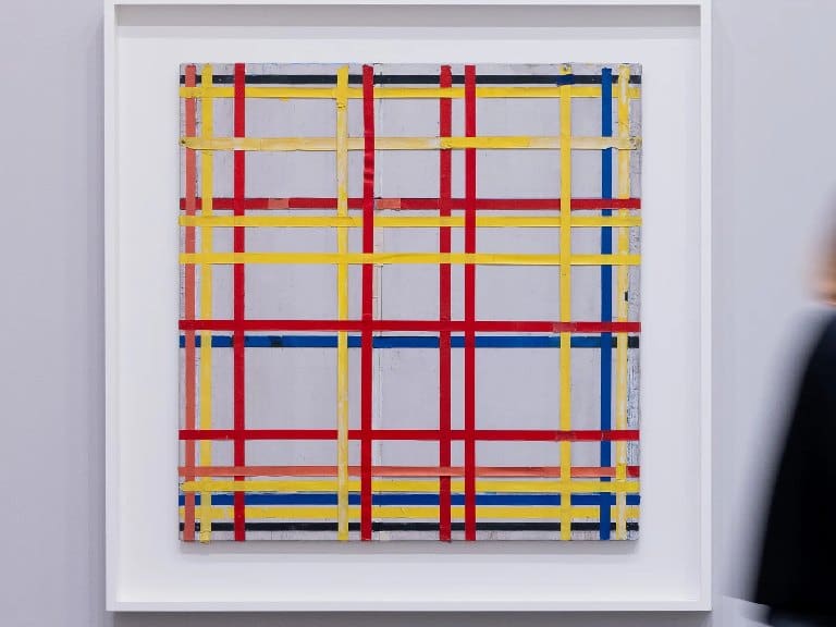 La famosa obra de arte de Mondrian que lleva colgada al revés desde 1945