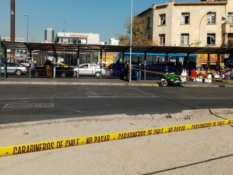 Carabineros frustró asalto y disparó a uno de los delincuentes en Santiago