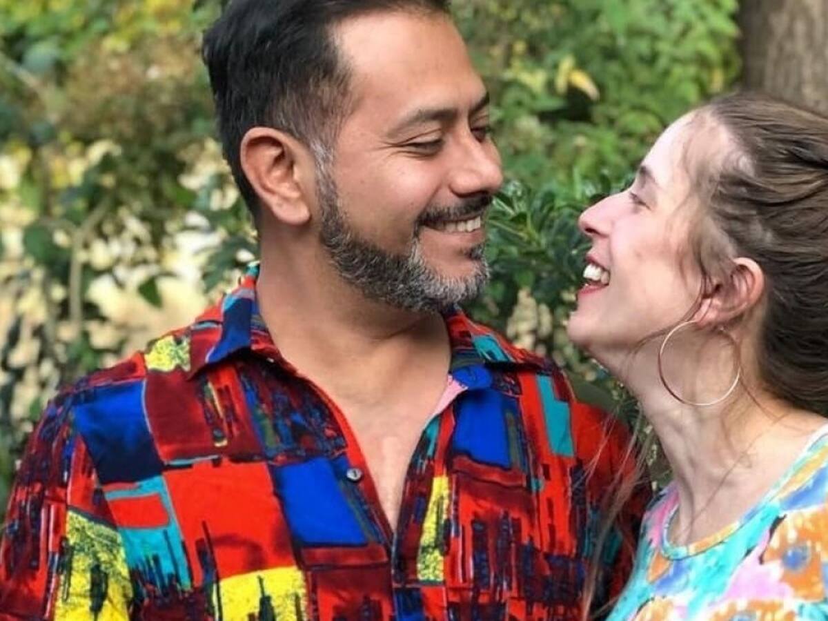 Alison Mandel enterneció a sus fanáticos con fotografía junto a su bebé