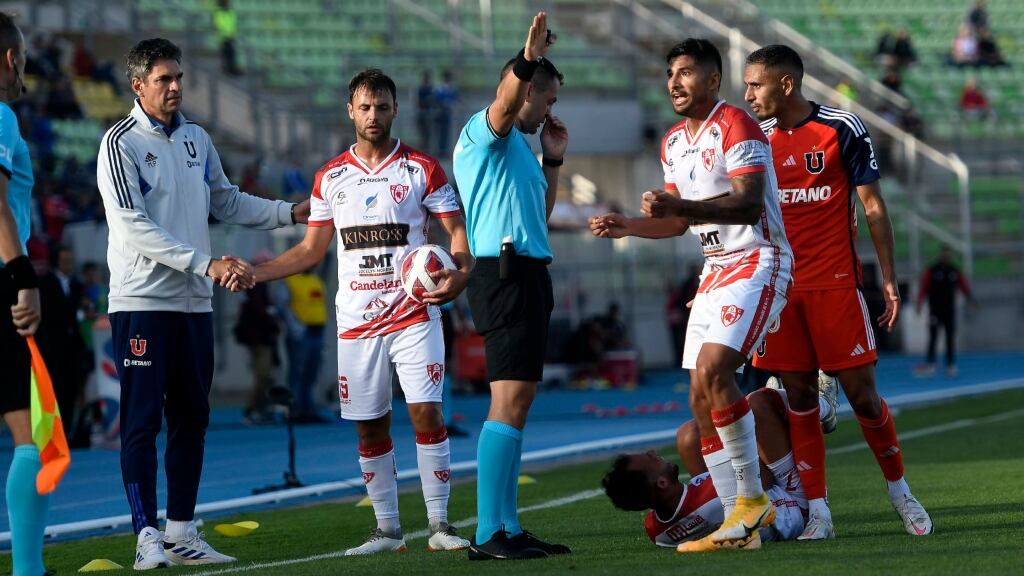 Los tres goles anulados en el partido entre la U y Copiapó