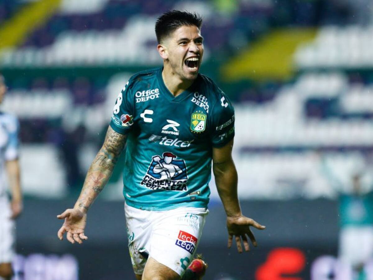 Martín Lasarte convocó a Víctor Dávila en reemplazo del lesionado Edson Puch en La Roja