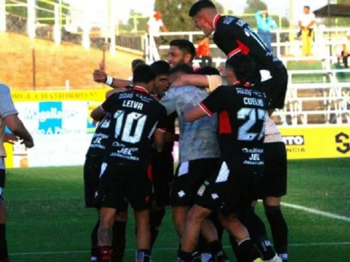 Curicó Unido hunde a Magallanes en el fondo de la tabla con agónico triunfo en calidad de forastero