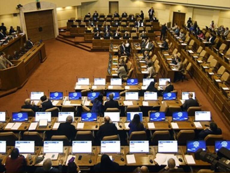 Cámara de Diputados aprobó ley antiportonazos: condenas podrían llegar hasta los 20 años de cárcel
