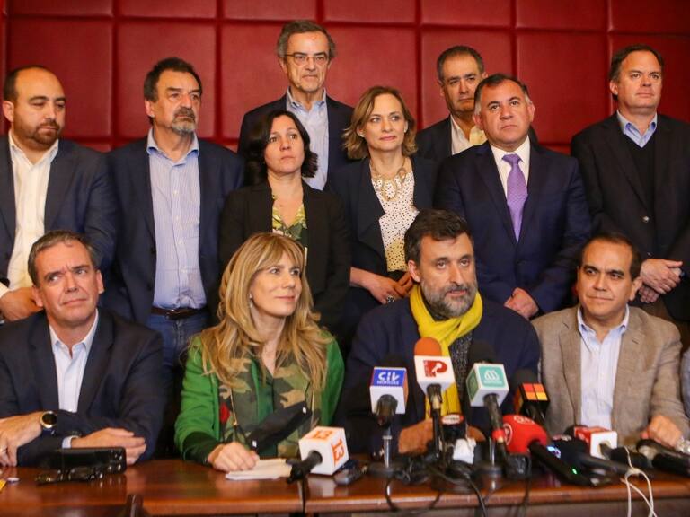 Tras Plebiscito de Salida: Movimientos por el Rechazo buscan establecer un «gran acuerdo de unidad» para un nuevo proceso constitucional