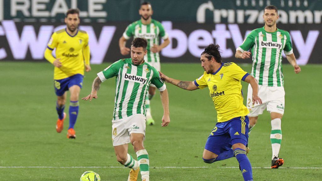 Aitor Ruibal of Real Betis Balompie during the La Liga Santander match between Real Betis and Cadiz CF at Estadio Benito Vilamarin in Sevilla, Spain. (Photo by Jose Luis Contreras/DAX Images/NurPhoto via Getty Images)