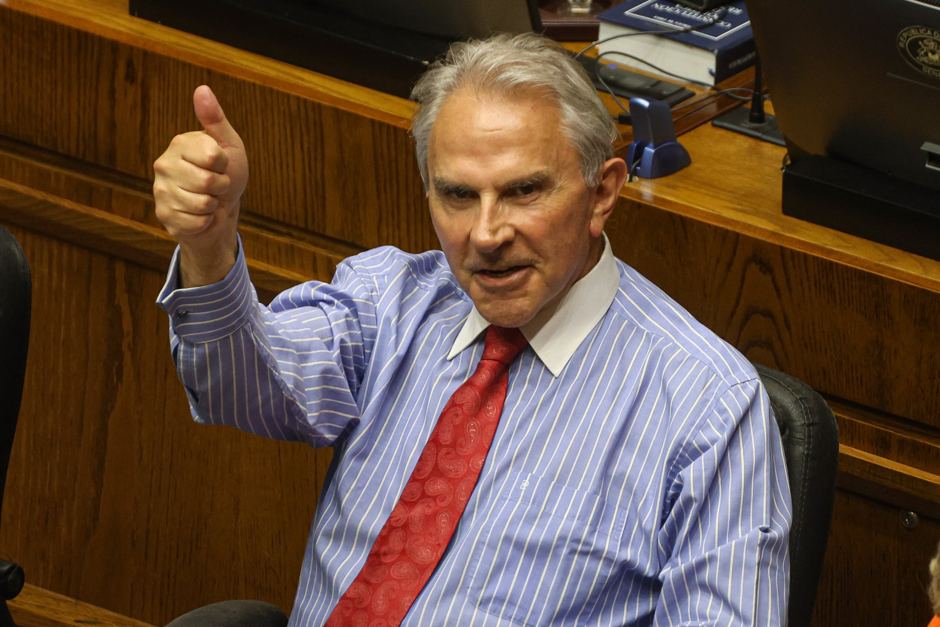 Senado Iván Moreira