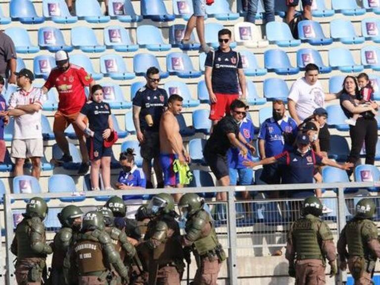 Sancionan a Universidad de Chile con cinco partidos como local a puertas cerradas