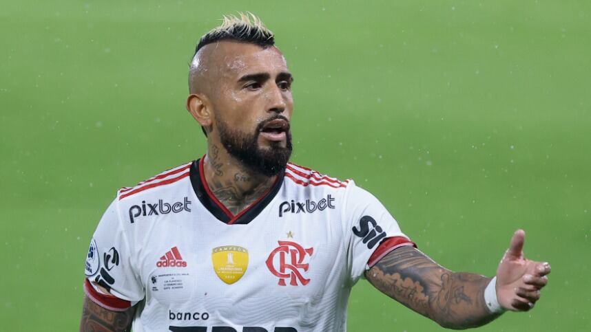 "Perder otra vez duele mucho": Arturo Vidal repasa el mal momento del Flamengo y envía mensaje a los hinchas