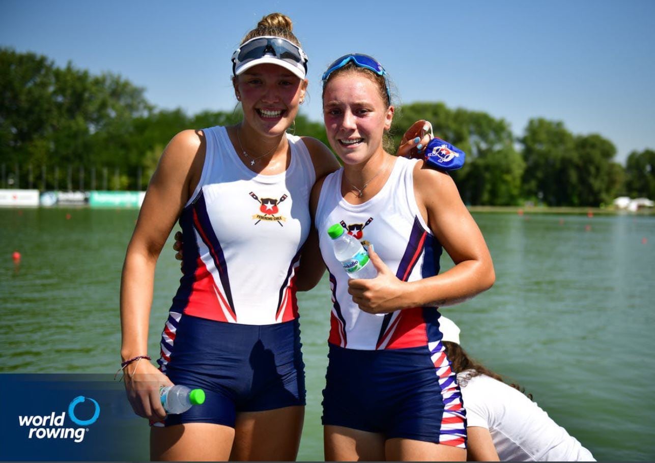 Team Chile del remo logró el subcampeonato en el par femenino del Mundial Junior