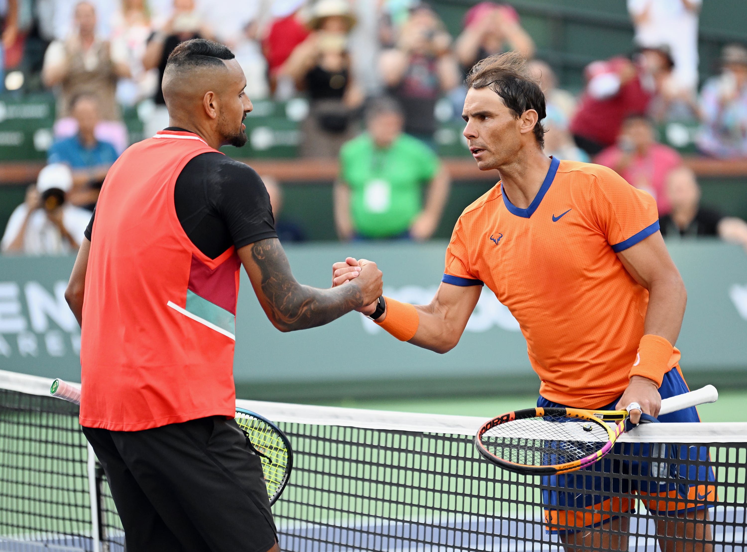Nick Kyrgios y Rafal Nadal tras enfrentarse en Indian Wells 2022. Foto: Getty Images