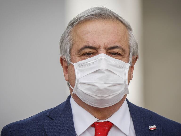 Ministro Mañalich anunció que San Antonio y Calama entran en cuarentena a partir de este martes 9 de junio