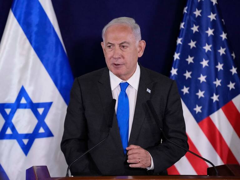 El primer ministro de Israel Benjamin Netanyahu ante los medios en Tel Aviv