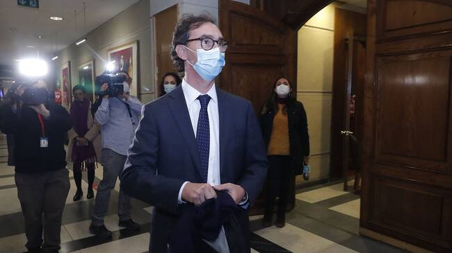 UDI y acusación constitucional contra Figueroa: "Dedíquense a hacer su trabajo, en vez de hacer tantos oficios"