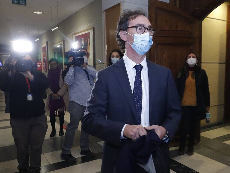 UDI y acusación constitucional contra Figueroa: "Dedíquense a hacer su trabajo, en vez de hacer tantos oficios"