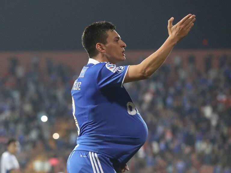 Pablo Aránguiz destaca su nivel ante Huachipato: "Es un partido que necesitaba, con goles y asistencias"