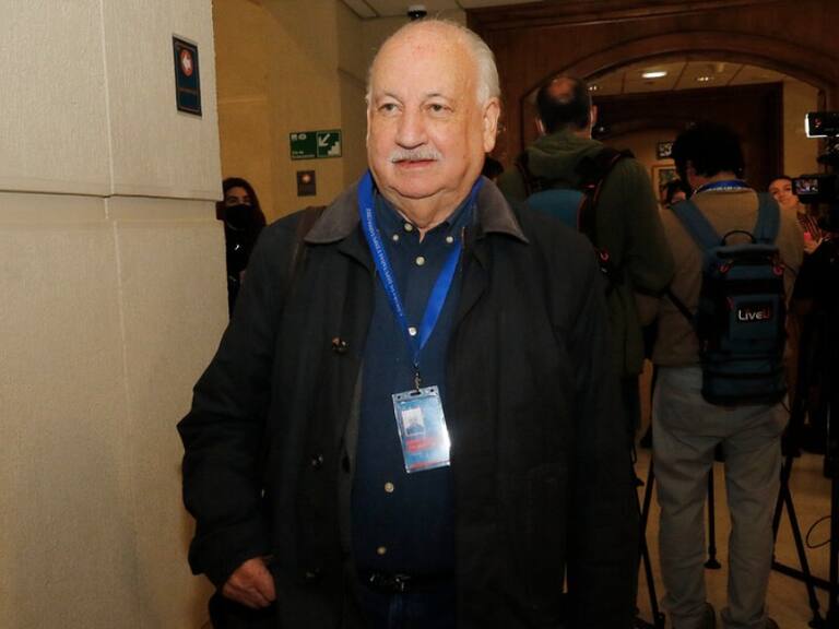 Guillermo Teillier está hospitalizado por complicaciones post covid: «Esperamos que esta semana sea dado de alta»