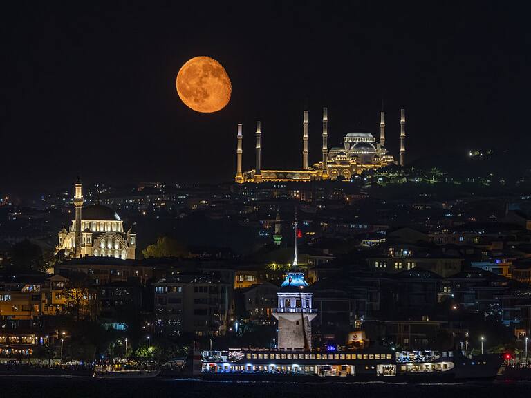 Descubren que la Tierra posee una “luna” oculta hace 60 años: científicos describen las “cuasilunas”