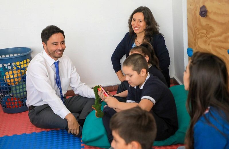 La Florida refuerza red escolar con 22 Salas TEA y 300 millones de pesos en inversión municipal