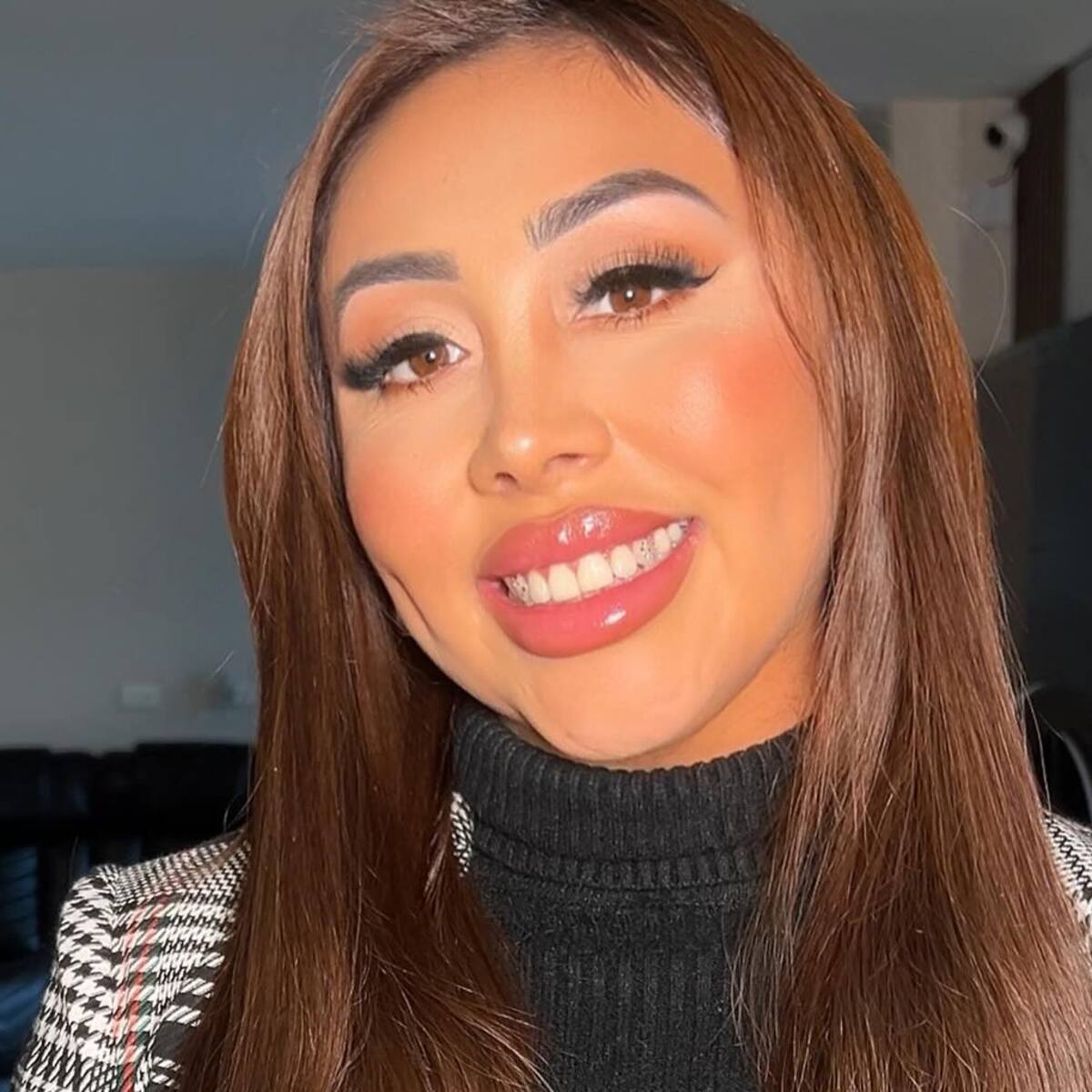 “Está súper arrepentida y afectada”: Naya Fácil respalda a su hermana tras polémico video en Japón