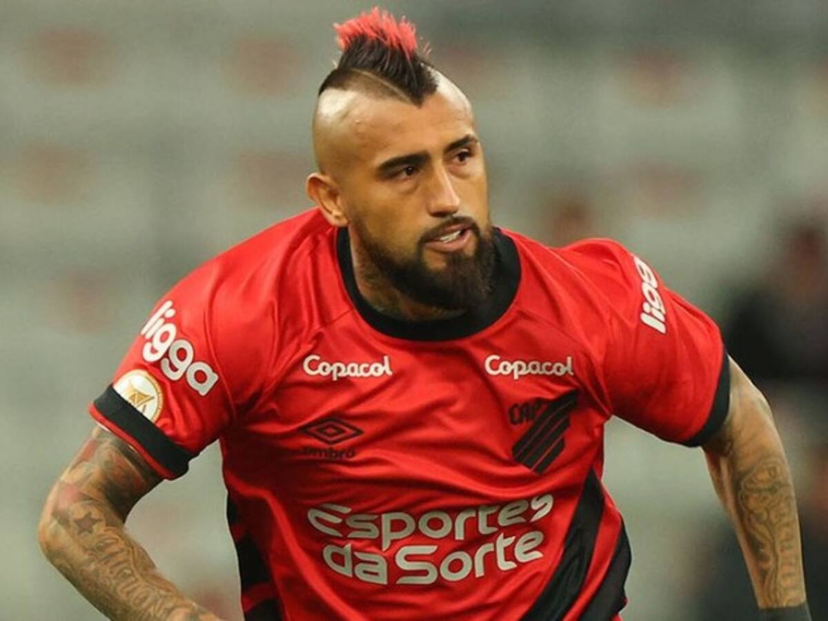 «Son chunchos todos»: la réplica de Arturo Vidal contra quienes lo critican por sus dardos hacia Sampaoli