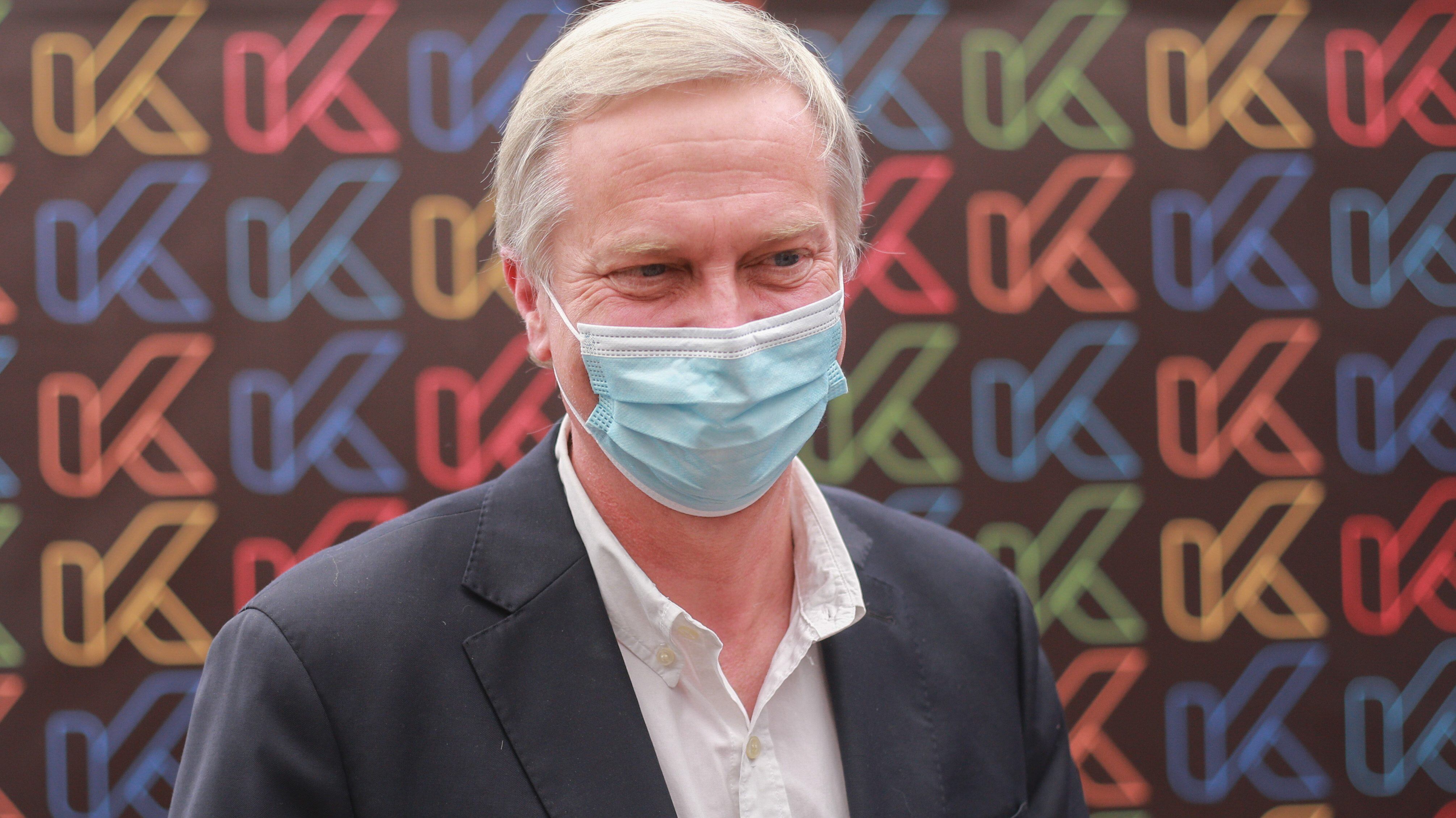 24 de noviembre de 2021/SANTIAGOJosé Antonio Kast realiza punto de prensa en su comando para referirse a las agresiones que sufrió el y su equipo tras actividad en Lo Espejo
FOTO: DIEGO MARTIN /AGENCIAUNO