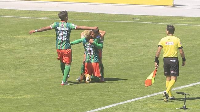 Jueves 8 de Octubre de 2020 EL jugador Oscar Salinas anota el segundo Gol, durante el partido entre Ohggins y Cobresal valido por la 14 fecha del Plan AFP Vital de la primera división 2020.
FOTO:VICTORPEREZ/&AGENCIAUNO.